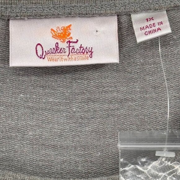 Quacker Factory Womens Sequin Embellished Gray Long Sleeve Top size 1X plus new - Picture 2 of 14